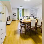 Tallinnhousing Knights And Nobility -3 Bdr Home