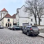 Tallinnhousing Knights And Nobility -3 Bdr Home