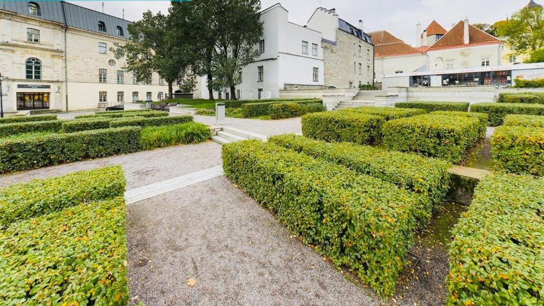Tallinnhousing Knights And Nobility -3 Bdr Apartment Reval