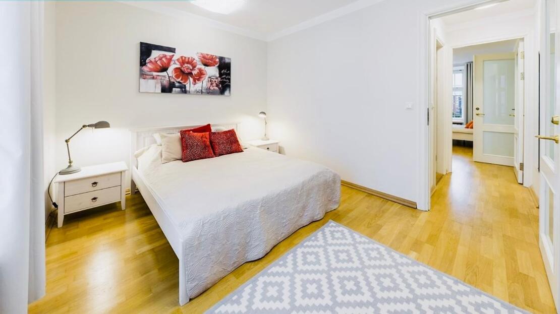 Tallinnhousing Knights And Nobility -3 Bdr Apartment
