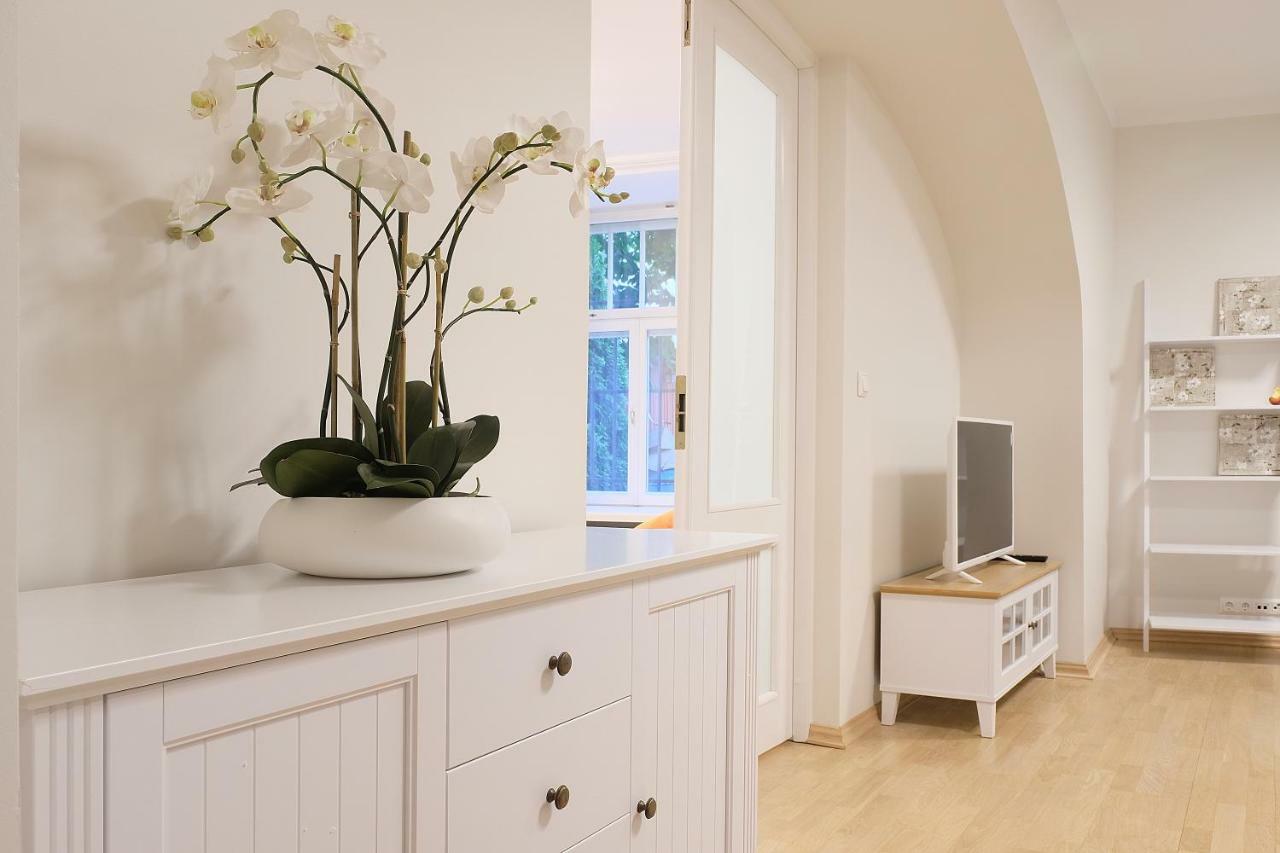 Tallinnhousing Knights And Nobility -3 Bdr Apartment *