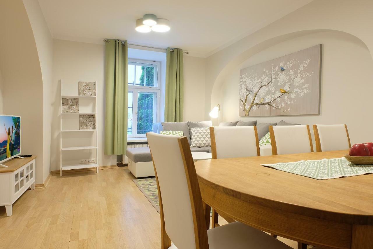 Apartment Tallinnhousing Knights And Nobility -3 Bdr